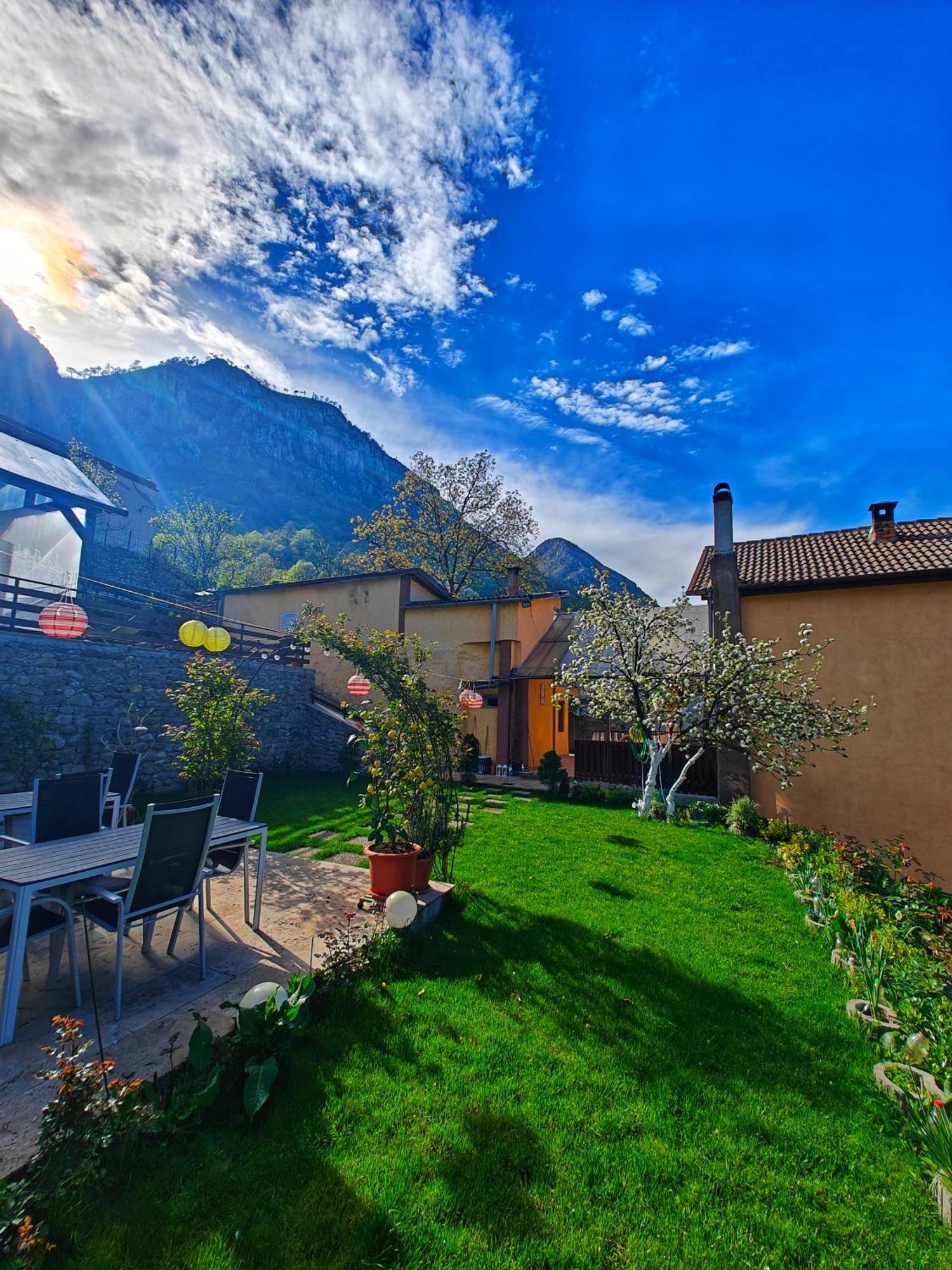 Casa Miclau Băile Herculane Exterior foto