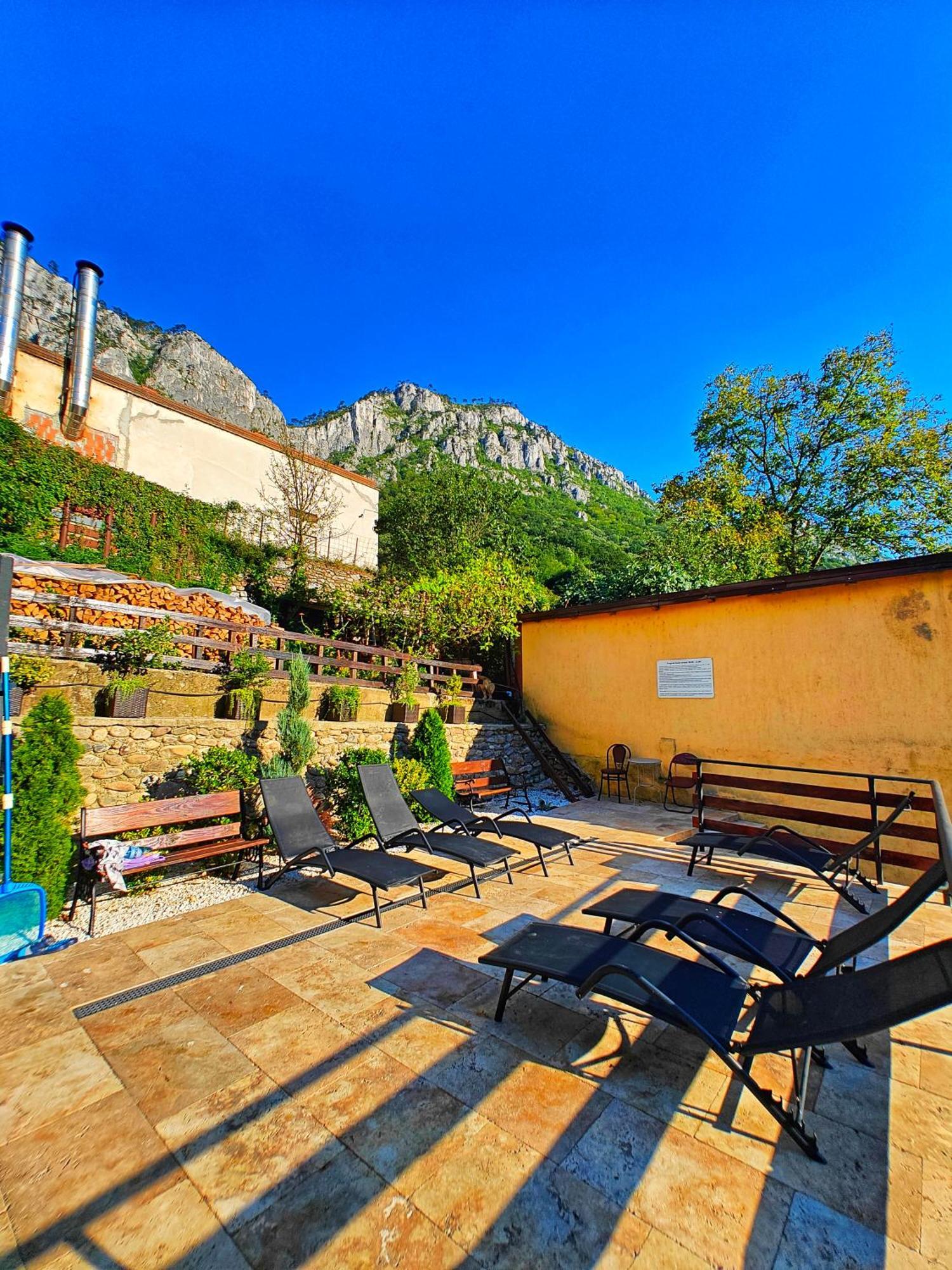 Casa Miclau Băile Herculane Exterior foto