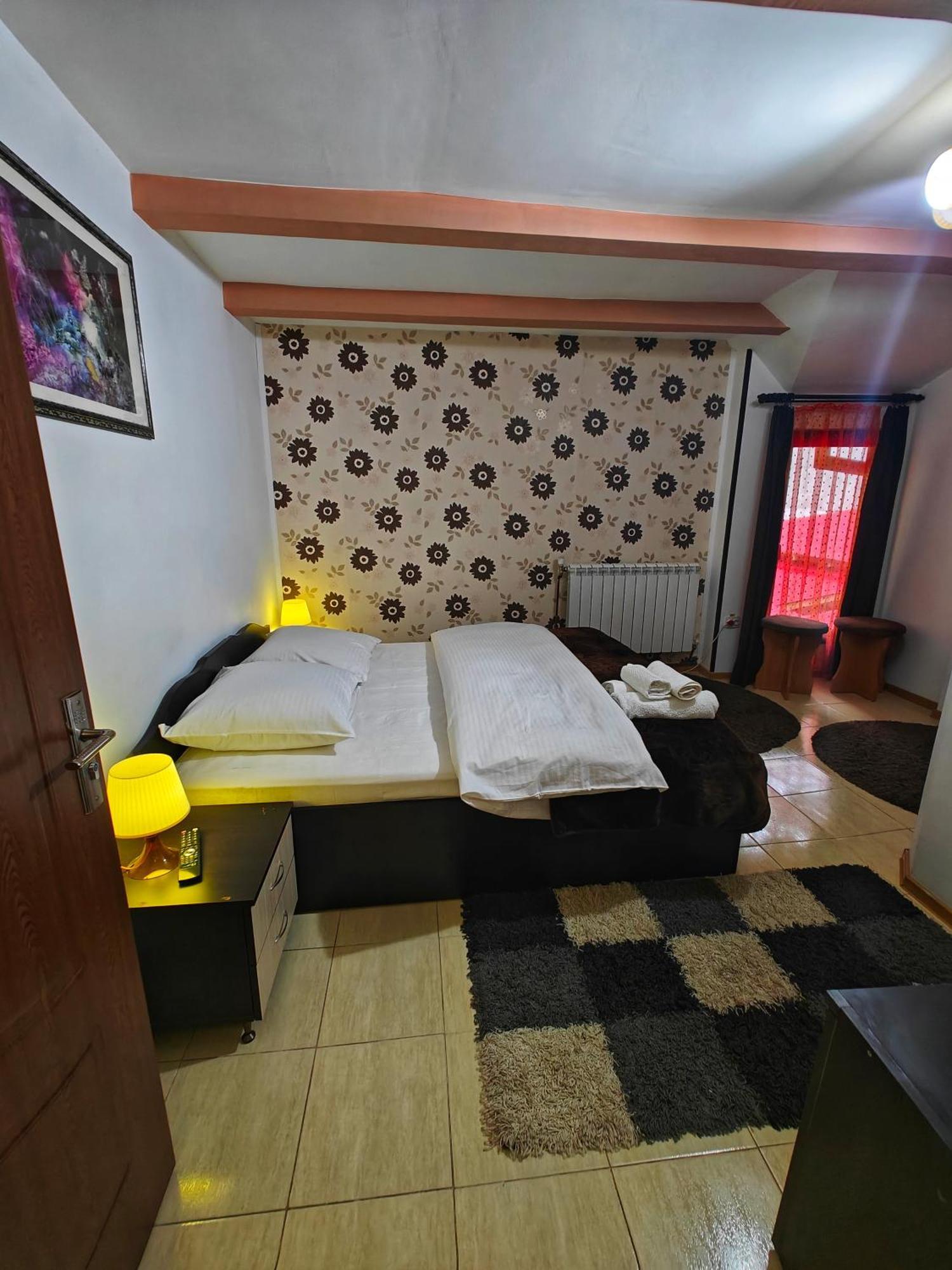Casa Miclau Băile Herculane Exterior foto