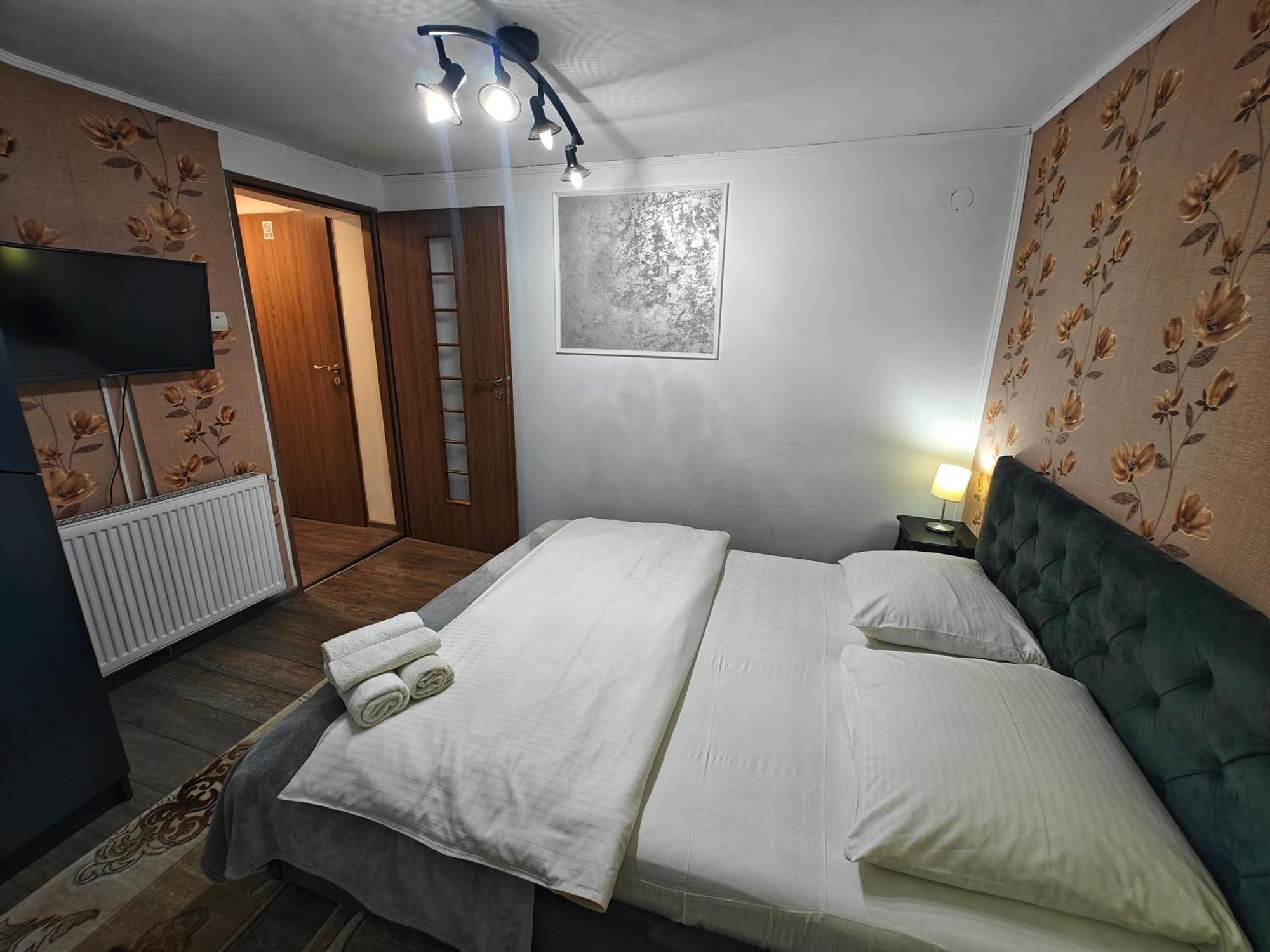 Casa Miclau Băile Herculane Exterior foto